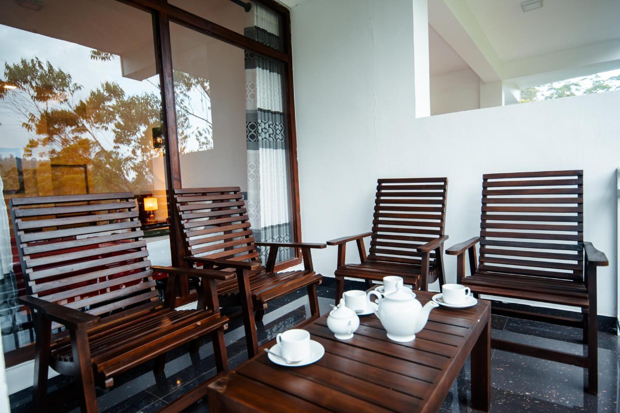 Adams Peak Inn Nallathanniya Exterior foto